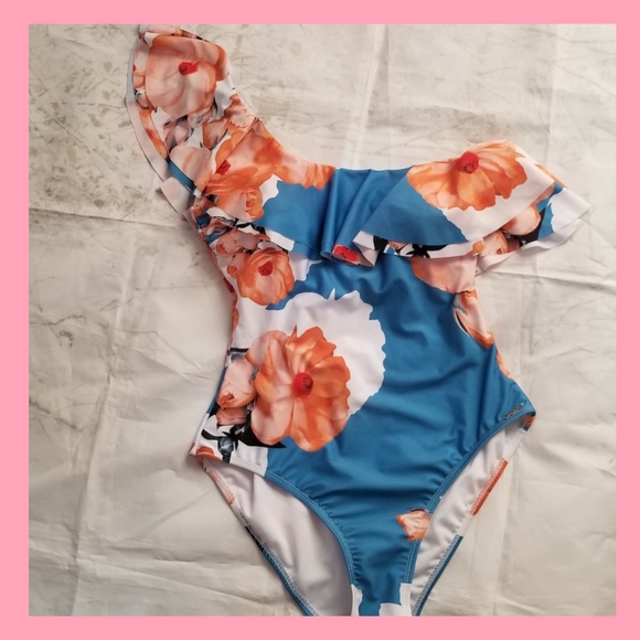 🏵Florar Off-Shoulder Swimsuit 🏵 - Picture 5 of 7